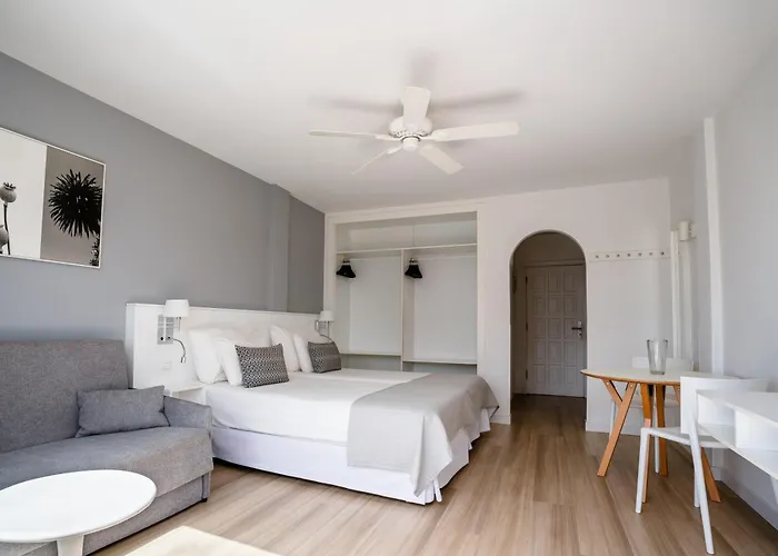 Coral California - Adults Only * Playa de las Americas (Tenerife)