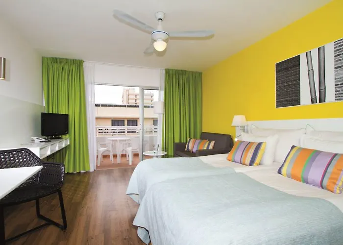 Coral California - Adults Only