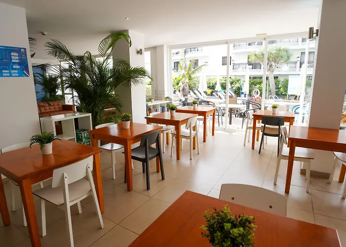 Coral California - Adults Only *