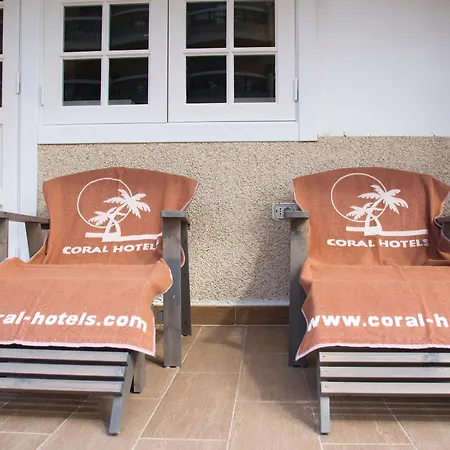 Coral California - Adults Only *