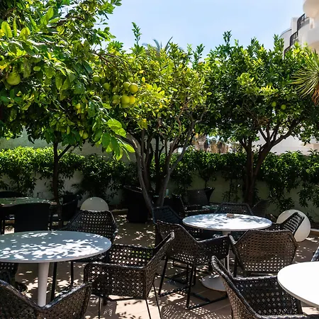 Coral California - Adults Only